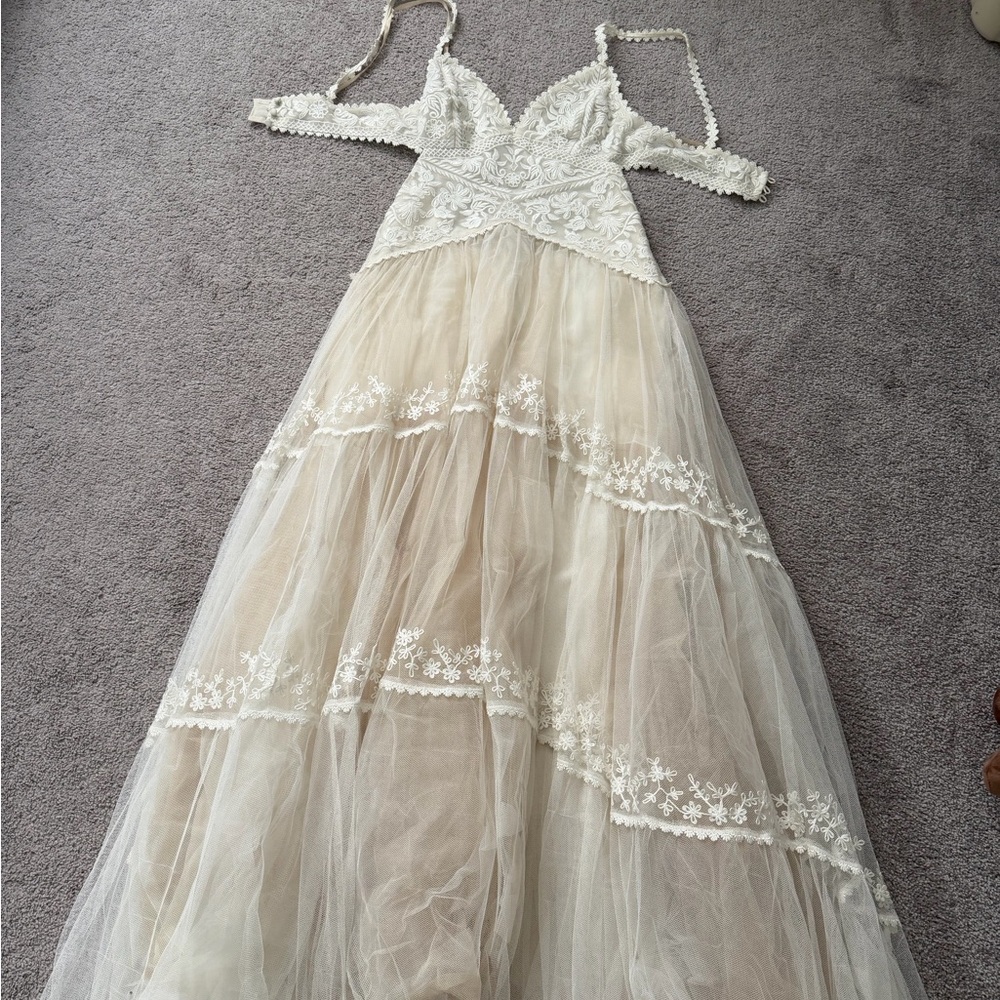 BHLDN Ivory/White Lace Floral V-Neck Wedding Dress Bodice - Picture 2 of 6